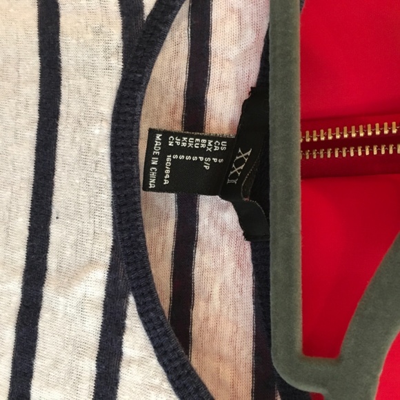 Tank top - Picture 3 of 3